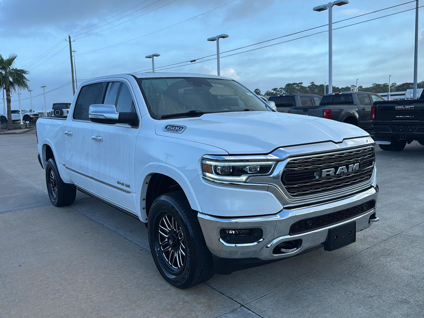 Used 2020 RAM 1500 Limited image 2