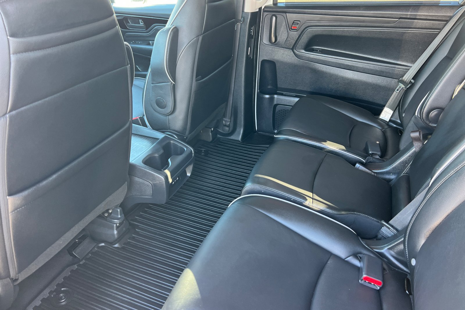 Used 2025 Honda Odyssey Touring image 14