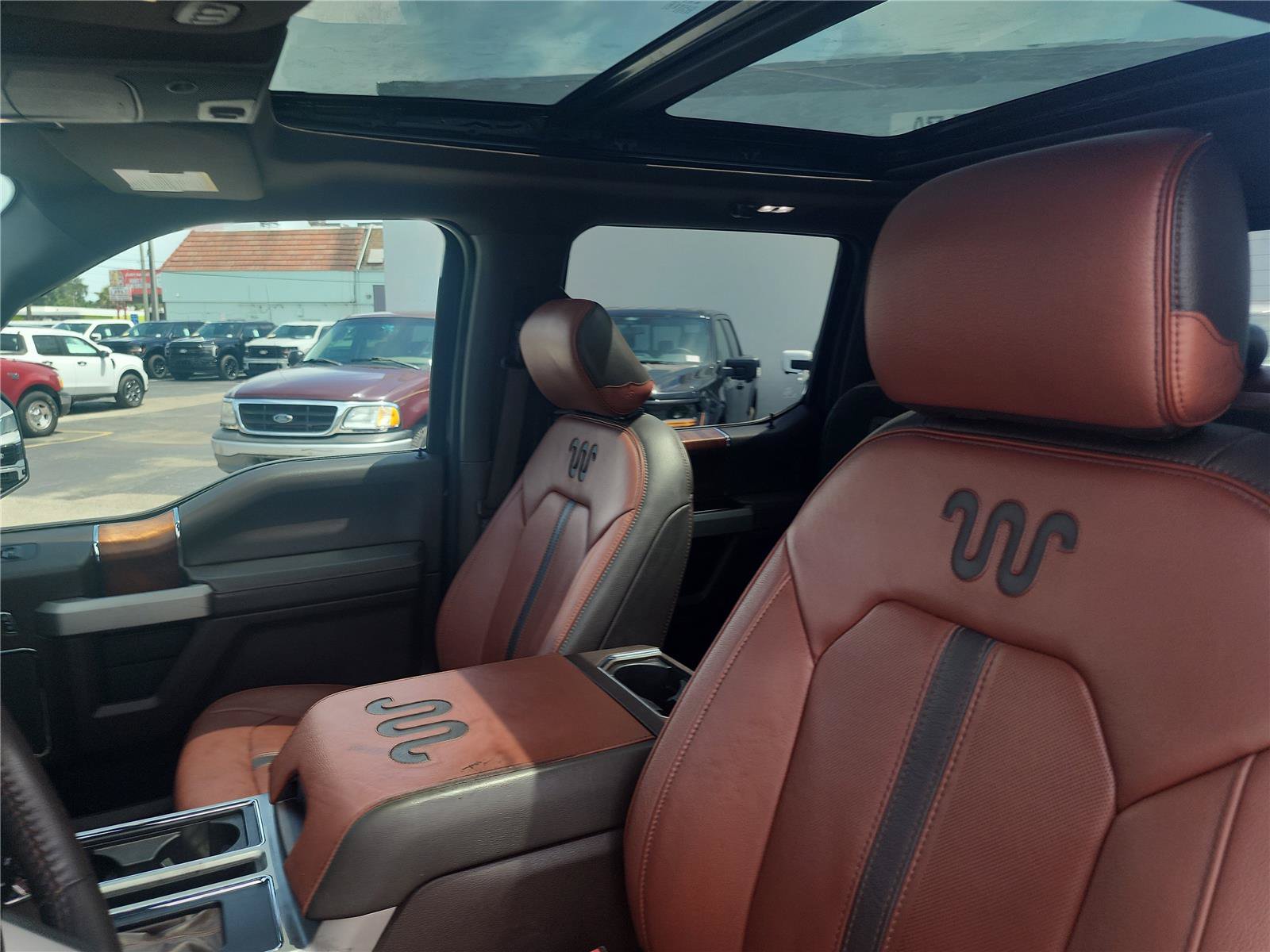 Certified 2018 Ford F150 King Ranch w/ Equipment Group 601A Luxury AWD/4WD image 19