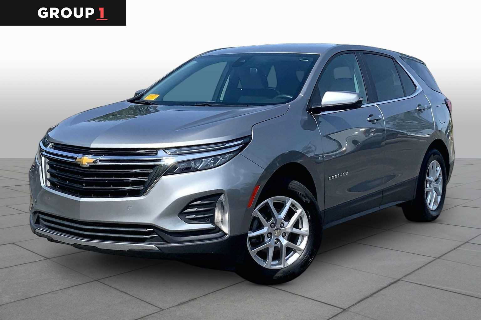 Used 2024 Chevrolet Equinox LT FWD image 1