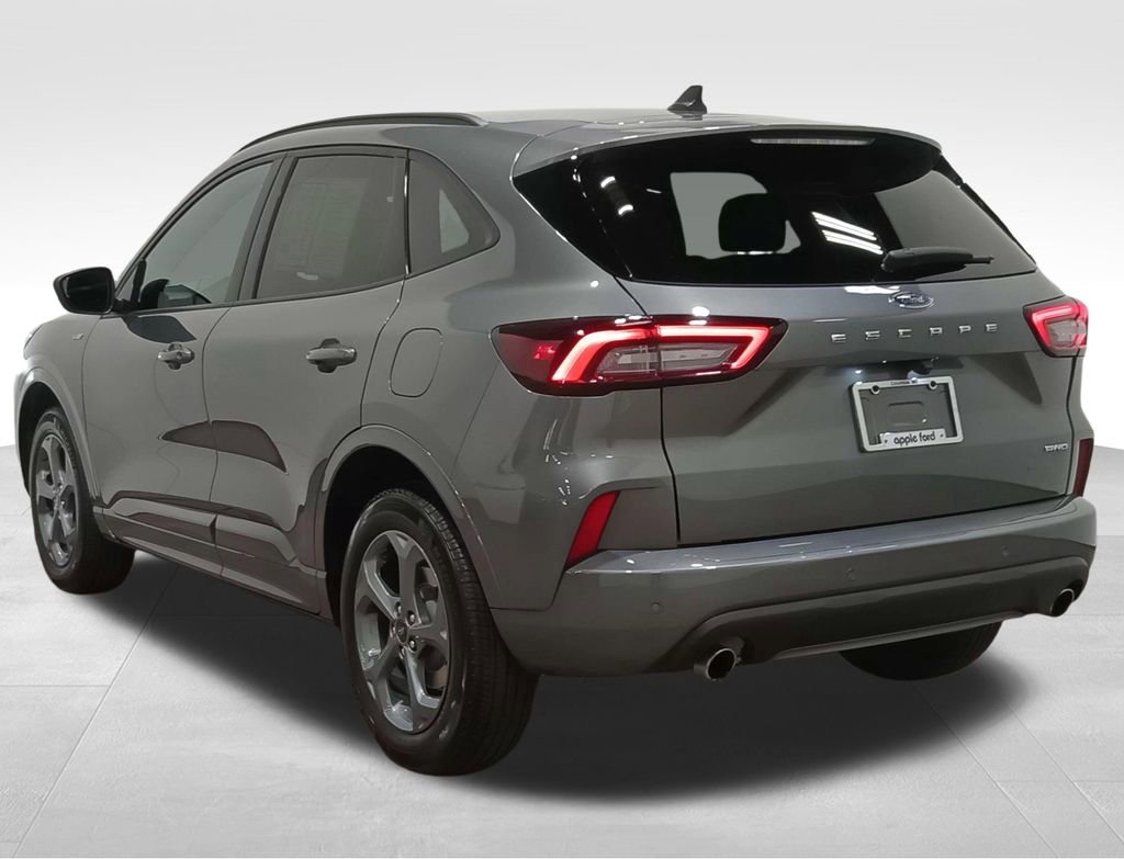 Certified 2024 Ford Escape ST-Line w/ Tech Pack #1 AWD/4WD image 6