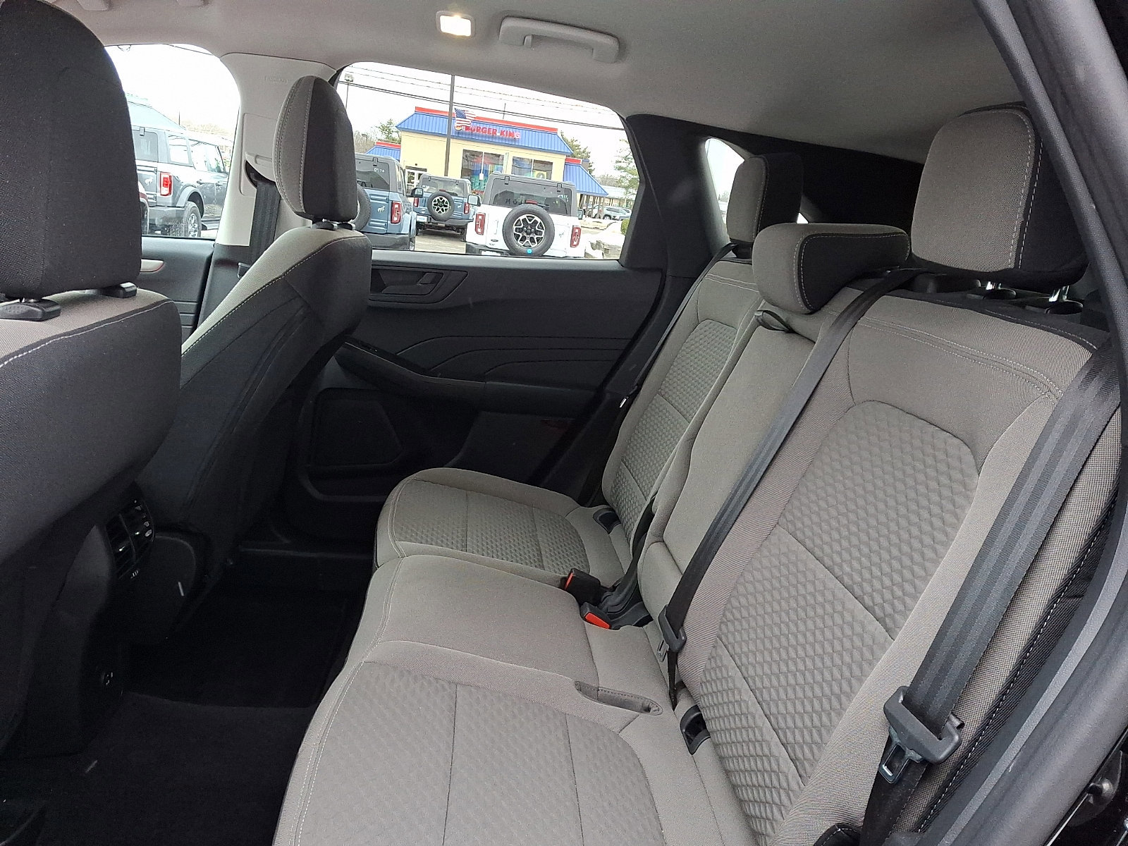 Certified 2022 Ford Escape SE w/ Convenience Package image 12