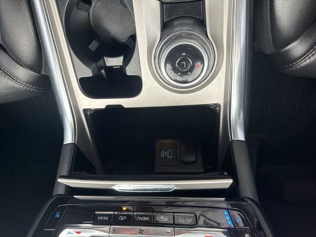 Certified 2022 Ford Explorer Platinum w/ Equipment Group 601A AWD/4WD image 14