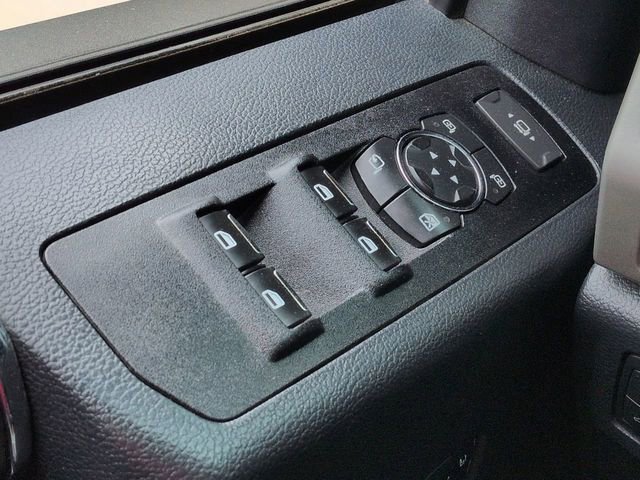 Certified 2022 Ford F250 Lariat w/ Lariat Ultimate Package image 32