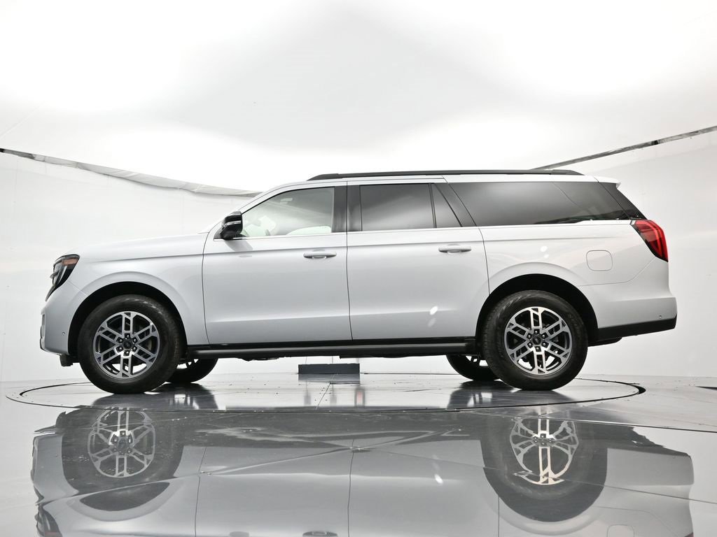 Certified 2025 Ford Expedition Max Active image 6