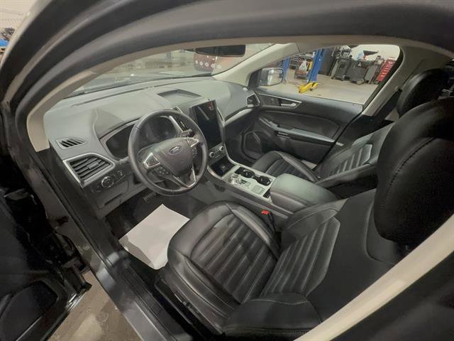 Certified 2022 Ford Edge SEL w/ Convenience Package image 13
