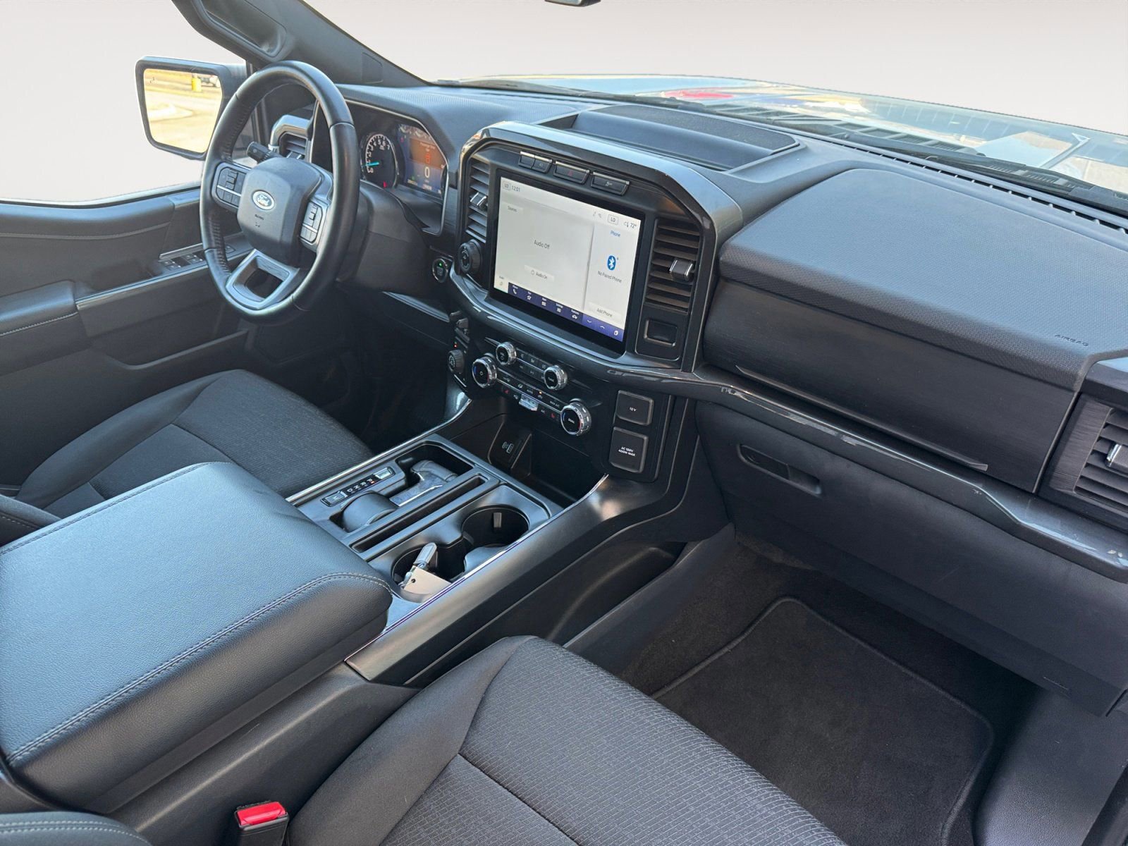 Certified 2022 Ford F150 XLT w/ Equipment Group 302A High image 15