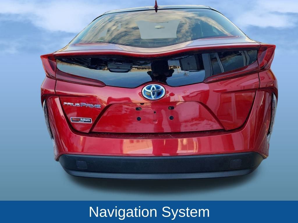 Used 2017 Toyota Prius Prime Premium image 4