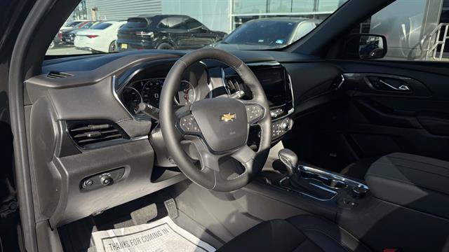 Used 2023 Chevrolet Traverse High Country w/ LPO, Floor Liner Package AWD/4WD image 10