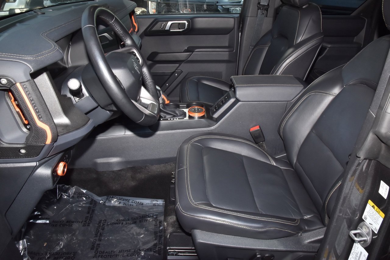 Certified 2025 Ford Bronco Badlands AWD/4WD image 13