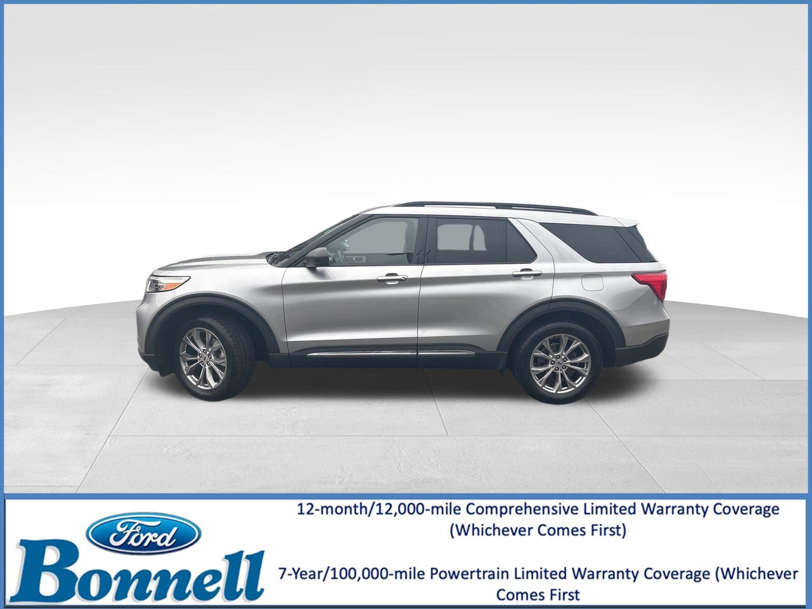 Certified 2022 Ford Explorer XLT w/ Equipment Group 202A image 6