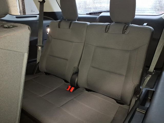 Certified 2025 Ford Explorer Active image 12