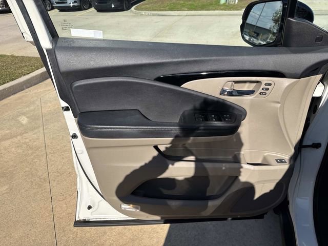 Used 2019 Honda Pilot Elite image 20
