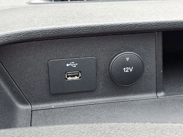 Certified 2020 Ford Transit 250 Medium Roof image 25