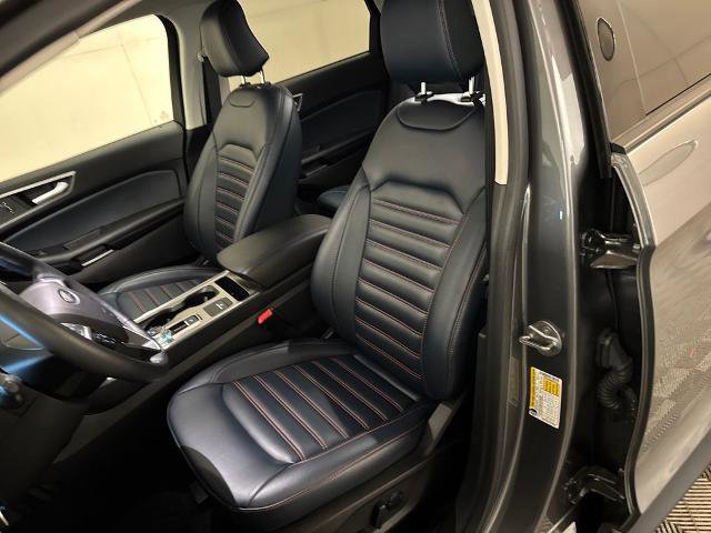 Certified 2024 Ford Edge SEL w/ Sport Appearance Package image 17