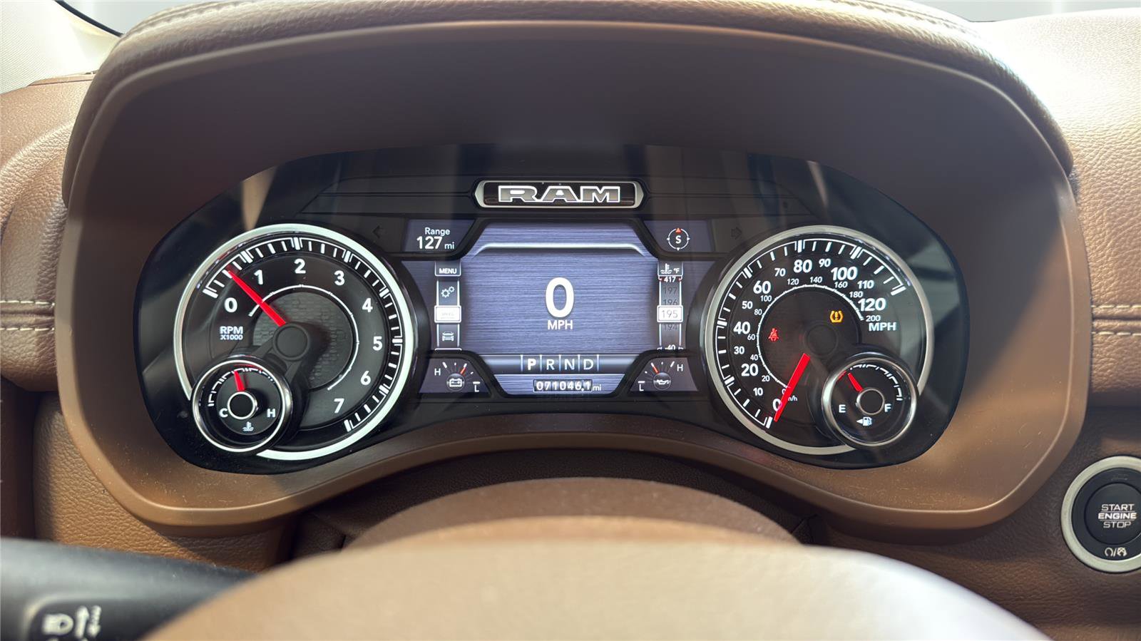 Used 2019 RAM 1500 Laramie AWD/4WD image 15