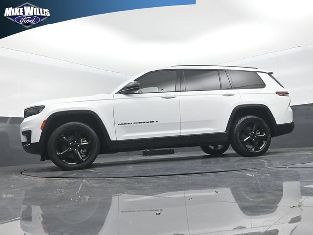 Used 2023 Jeep Grand Cherokee L Laredo AWD/4WD image 20