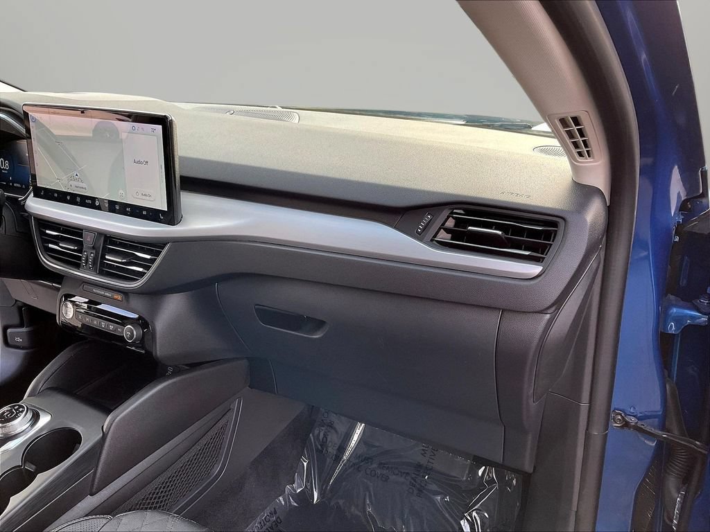 Certified 2023 Ford Escape Platinum w/ Premium Technology Package AWD/4WD image 29
