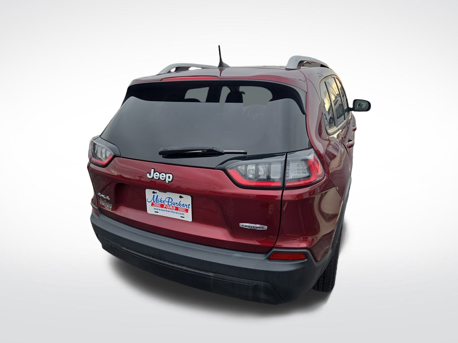 Used 2020 Jeep Cherokee Latitude w/ Cold Weather Group image 4