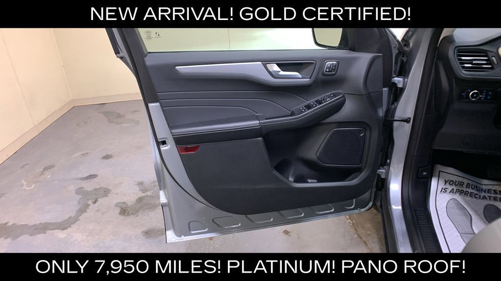 Certified 2023 Ford Escape Platinum AWD/4WD image 30