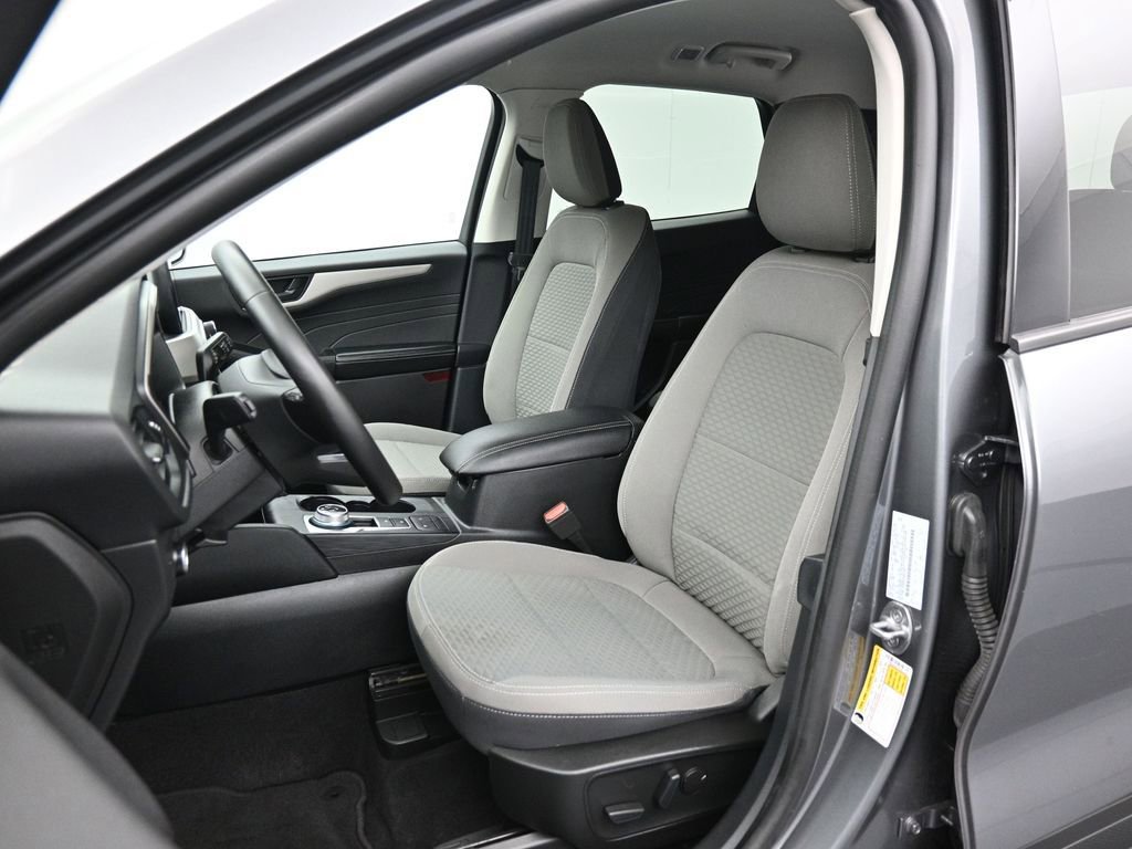 Certified 2022 Ford Escape SE w/ Convenience Package image 11