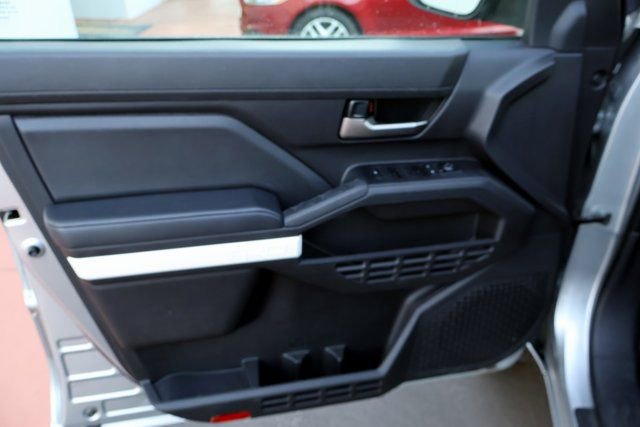 Used 2024 Toyota Tacoma TRD Off-Road image 26