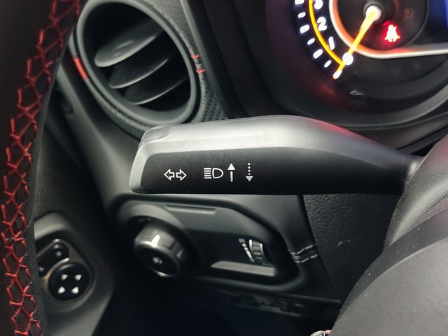 Used 2024 Jeep Wrangler Unlimited Rubicon AWD/4WD image 35