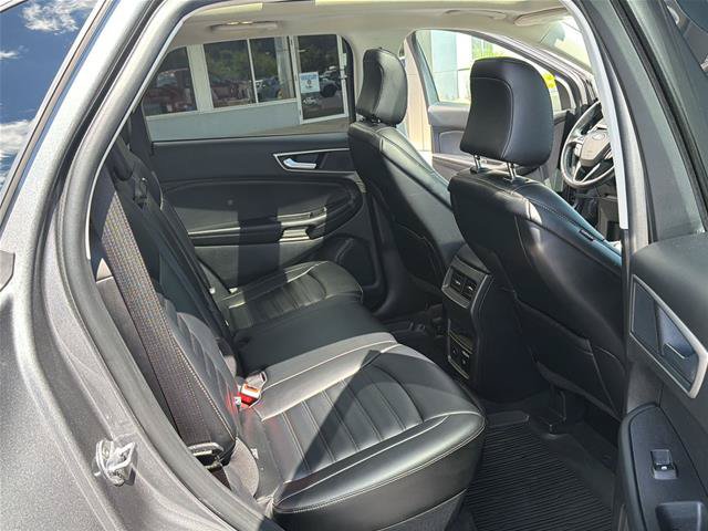 Certified 2024 Ford Edge SEL w/ Convenience Package AWD/4WD image 7