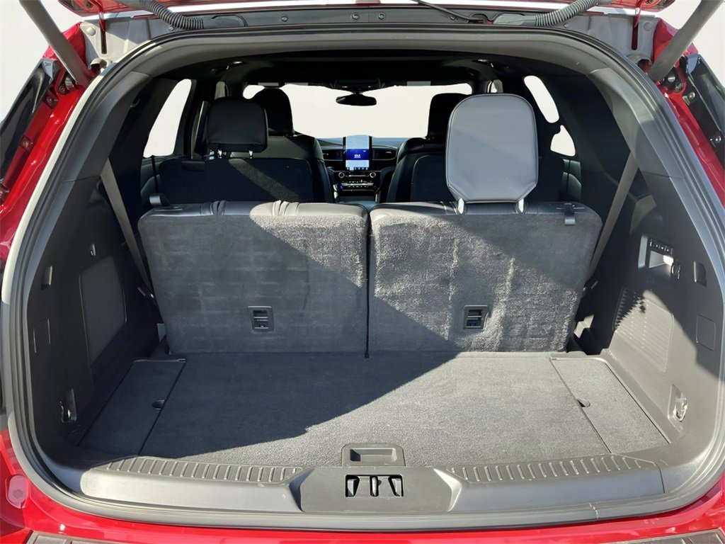 Certified 2021 Ford Explorer ST w/ Equipment Group 401A image 25