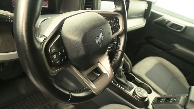 Certified 2023 Ford Bronco Big Bend w/ Sasquatch Package AWD/4WD image 15