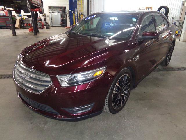 Certified 2018 Ford Taurus SEL w/ Equipment Group 201A AWD/4WD image 6