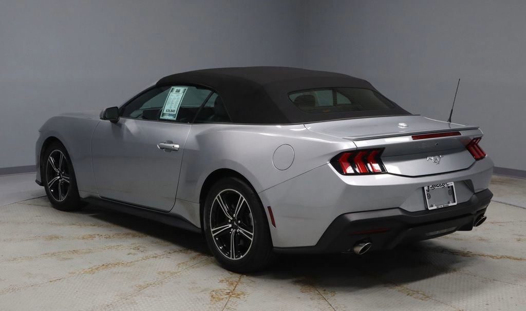 Certified 2025 Ford Mustang Premium RWD image 3