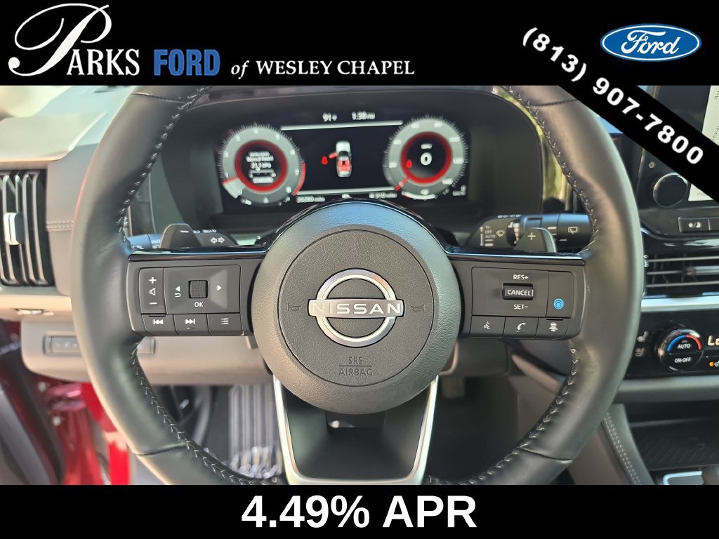 Used 2025 Nissan Pathfinder Platinum FWD image 30