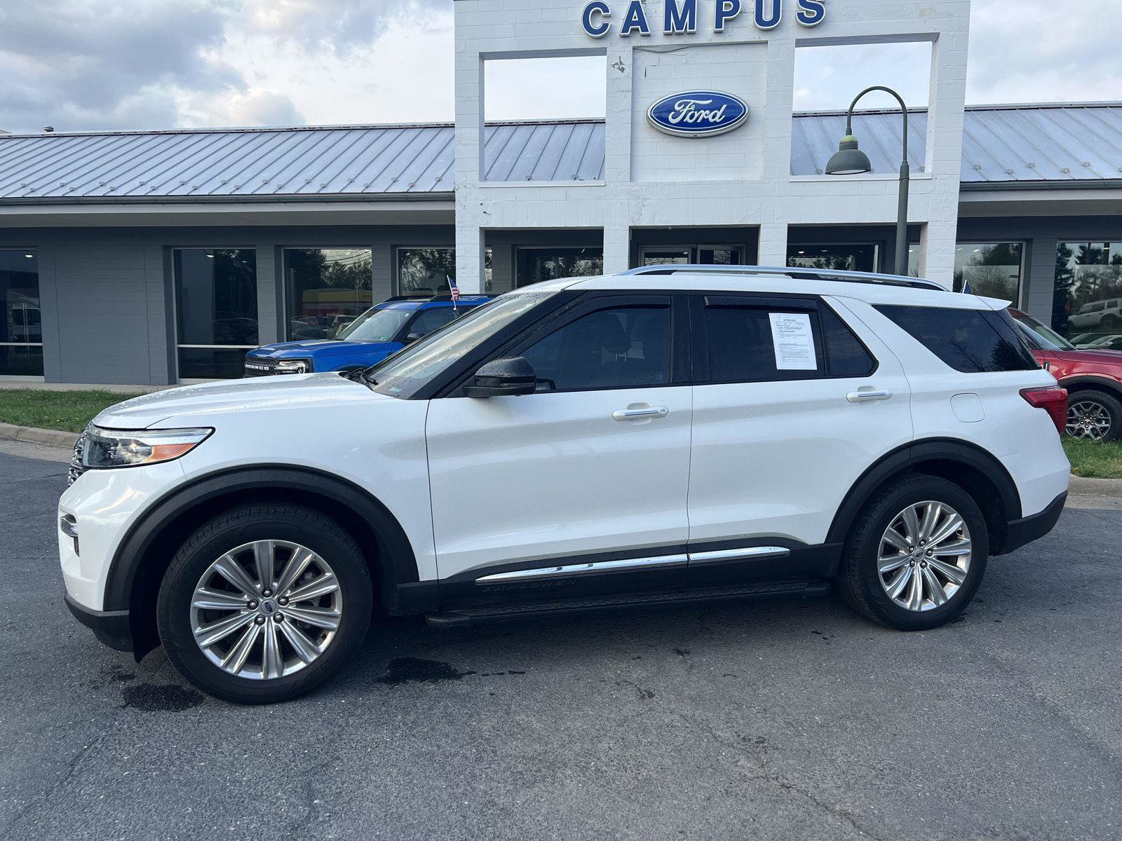 Certified 2020 Ford Explorer Limited image 2