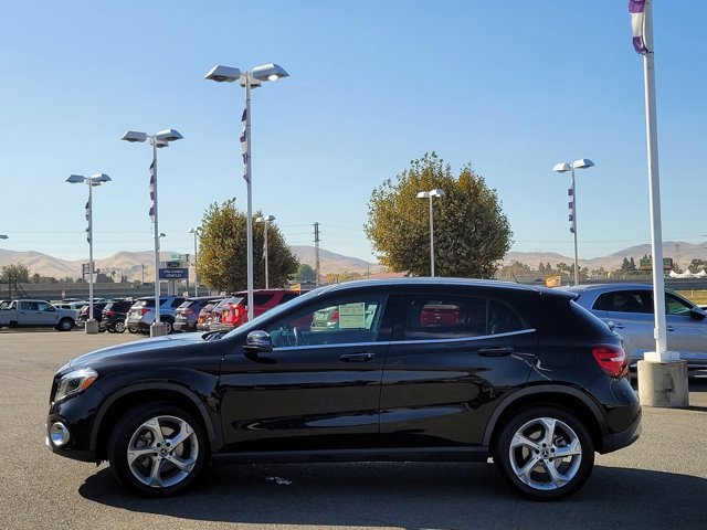 Used 2019 Mercedes-Benz GLA 250 4MATIC image 2