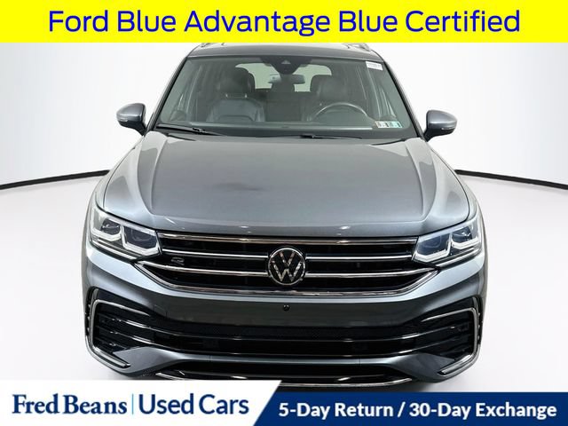 Used 2023 Volkswagen Tiguan SEL R-Line AWD/4WD image 2