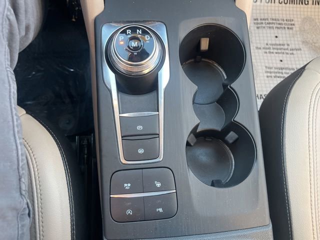 Certified 2020 Ford Escape Titanium w/ Titanium Premium Package 2.0 image 30