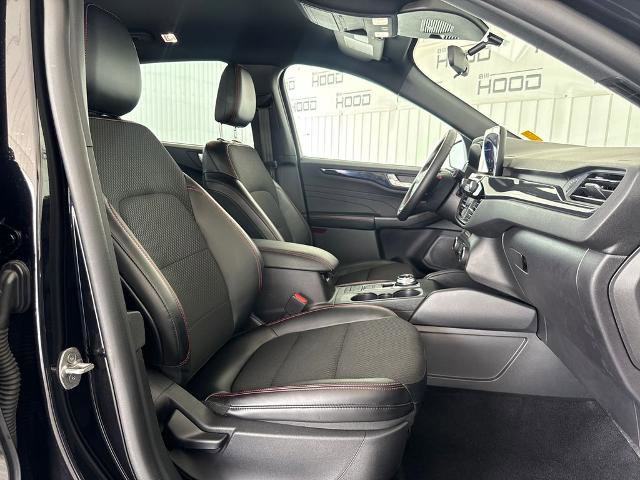 Certified 2025 Ford Escape ST-Line AWD/4WD image 25