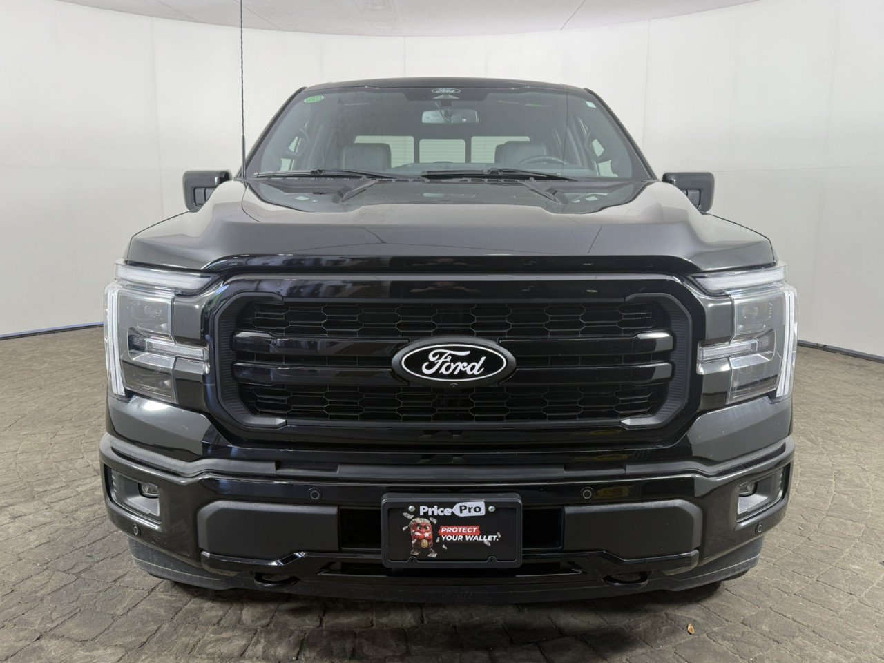 Certified 2025 Ford F150 Lariat w/ Equipment Group 502A High AWD/4WD image 2