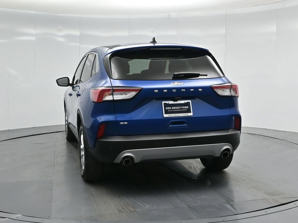 Certified 2022 Ford Escape SE w/ Convenience Package image 16