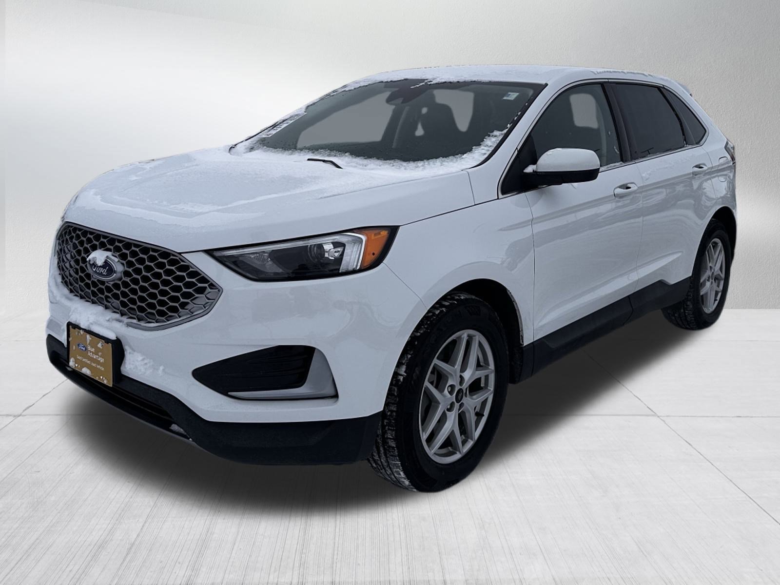 Certified 2024 Ford Edge SEL image 3