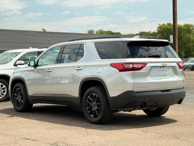 Used 2020 Chevrolet Traverse LT FWD image 37