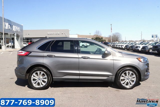 Certified 2021 Ford Edge Titanium w/ Equipment Group 301A image 4