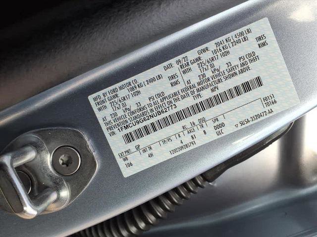 Certified 2022 Ford Escape SE w/ Cold Weather Package image 27