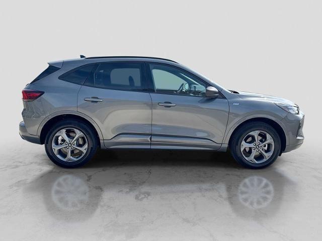 Certified 2024 Ford Escape ST-Line w/ Tech Pack #1 AWD/4WD image 7