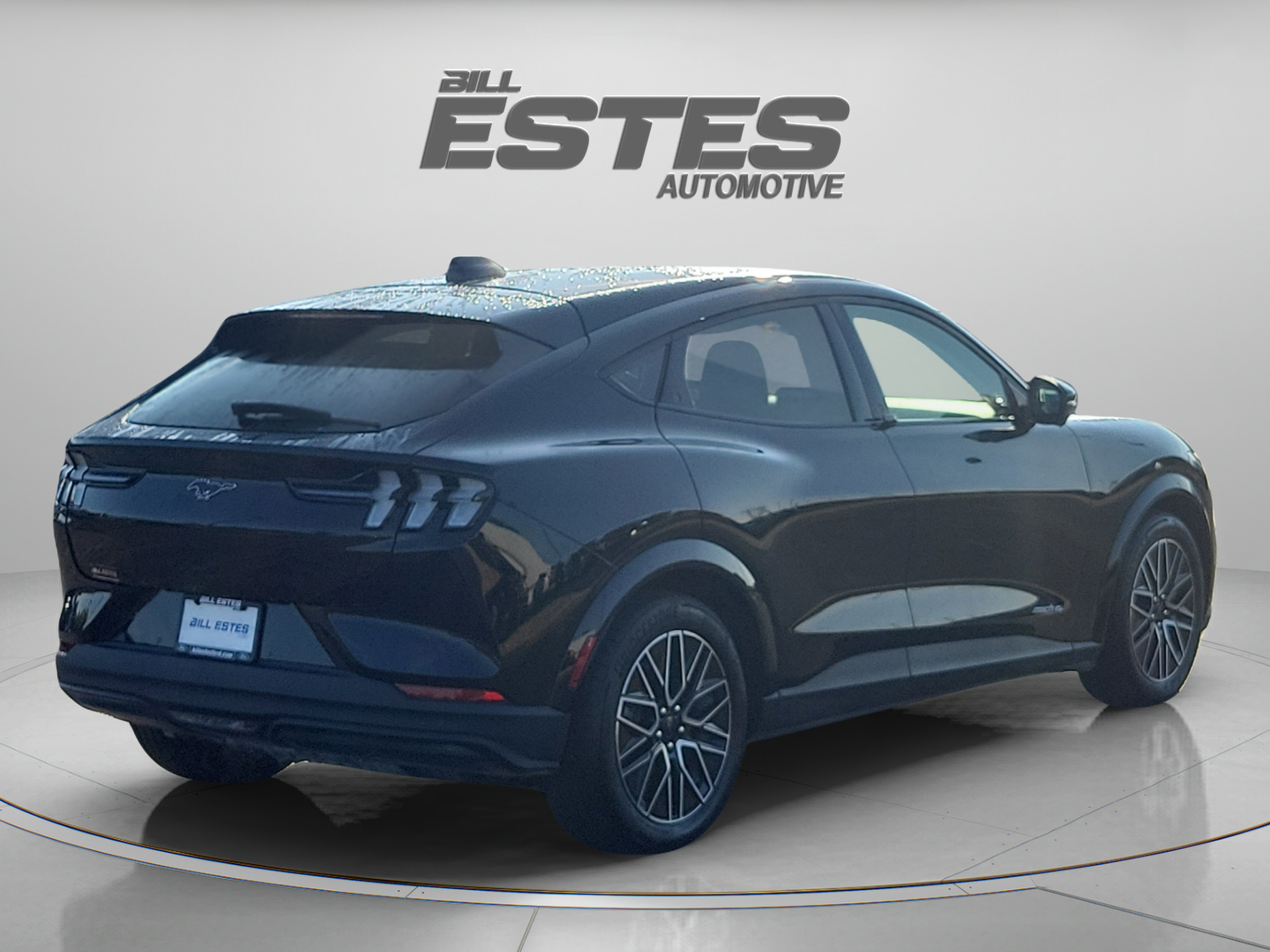 Certified 2025 Ford Mustang Mach-E Premium AWD/4WD image 4