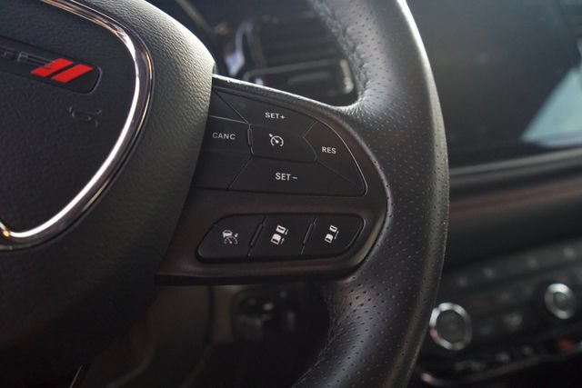 Used 2025 Dodge Durango GT AWD/4WD image 16
