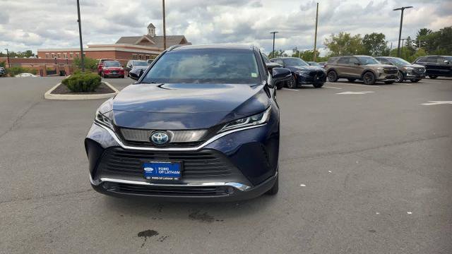 Used 2021 Toyota Venza XLE w/ Softex Package AWD/4WD image 3