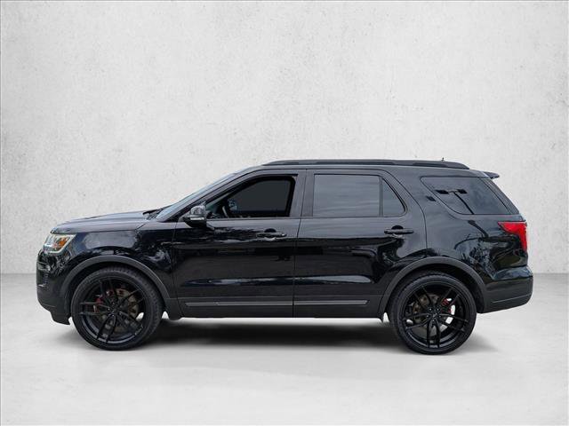 Certified 2019 Ford Explorer XLT w/ Equipment Group 202A FWD image 8