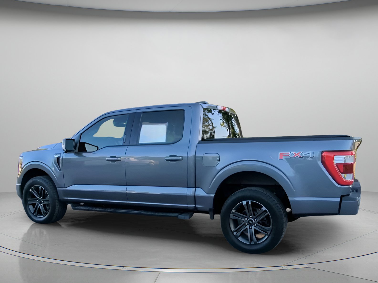 Certified 2021 Ford F150 Lariat w/ Equipment Group 502A High AWD/4WD image 18